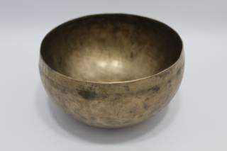 缽
