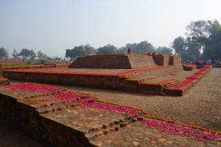 祇樹給孤獨園。 祇樹給孤獨園。